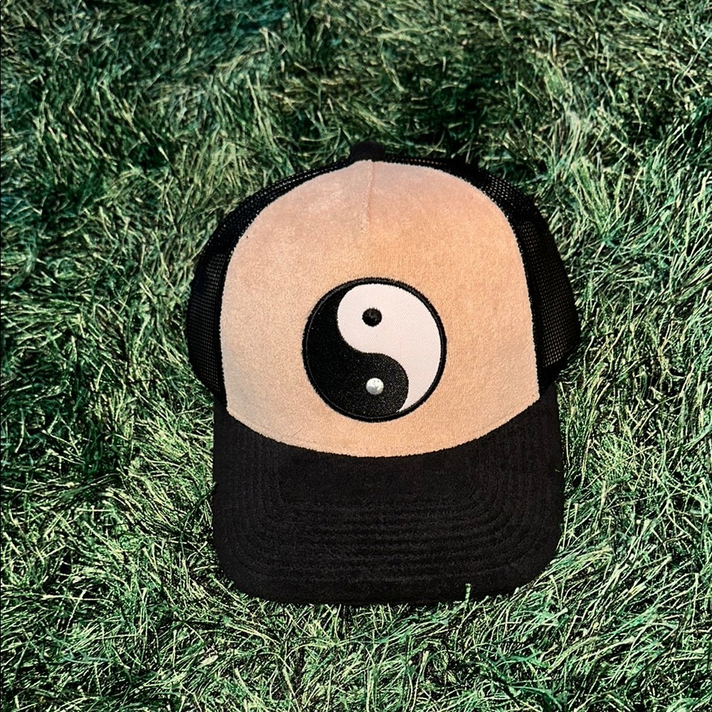 Yin Yang Adult Adjustable Cap - Black and Tan